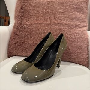 Gray Patent Leather Pumps. Color has turned a little bit like olive green